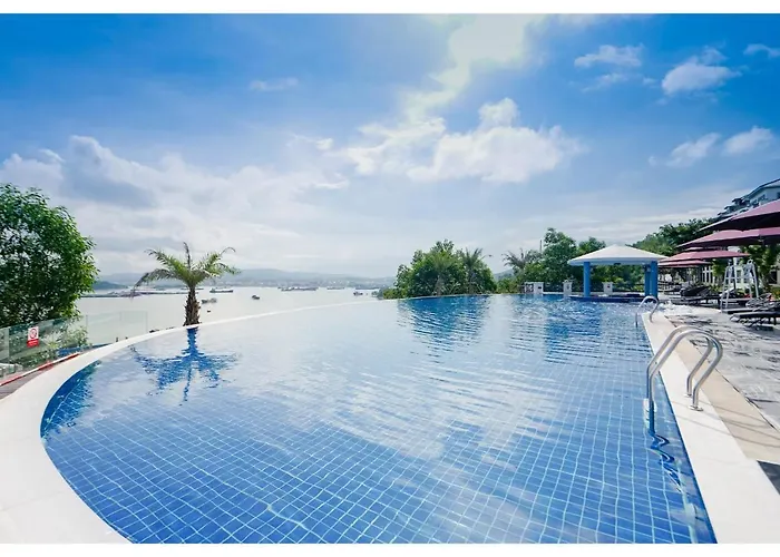 D'Lioro Hotel & Resort