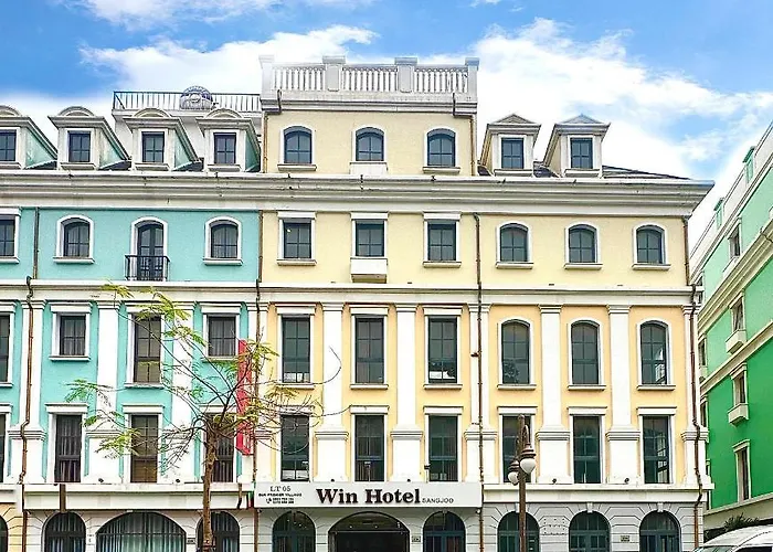 Win Ha Long Hotel