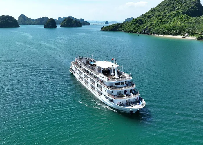 Paradise Grand Cruise - Lan Ha Bay