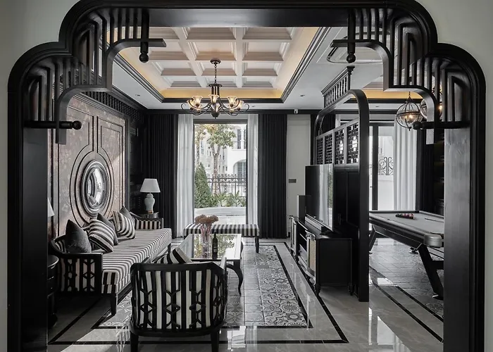Villa Ha Long Gan Bien