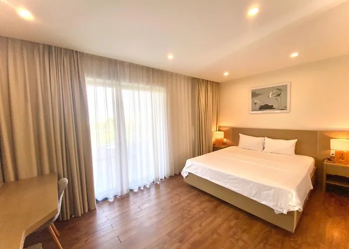 Royal Lotus Ha Long Resort & Villas