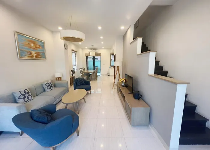 Homestay 5 Phòng Ngủ Royal Lotus
