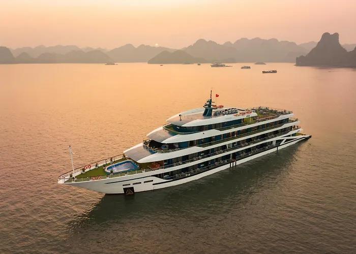 M'Gloria Cruise By Hag