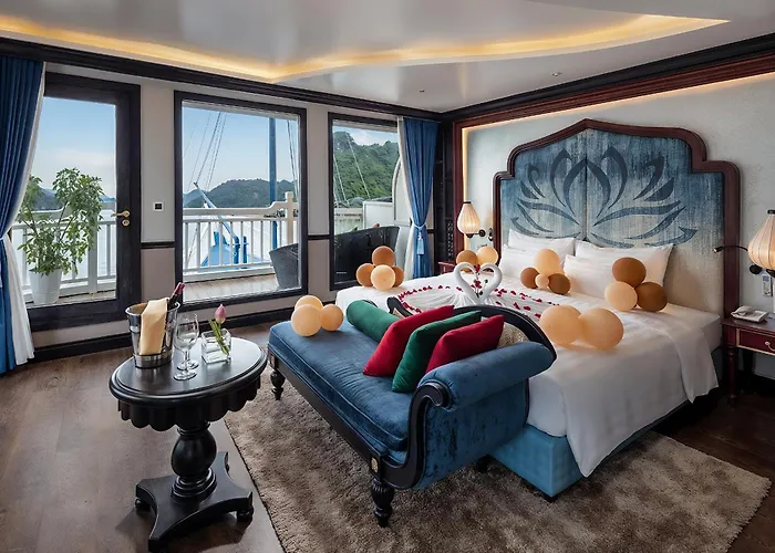 Verdure Lotus Luxury Cruise on Lan Ha Bay
