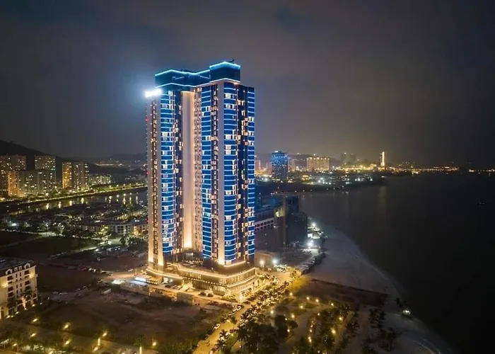 Waterfront A La Carte Residence