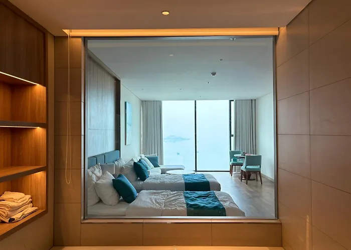 Alacarte Ha Long - Sea View Studio