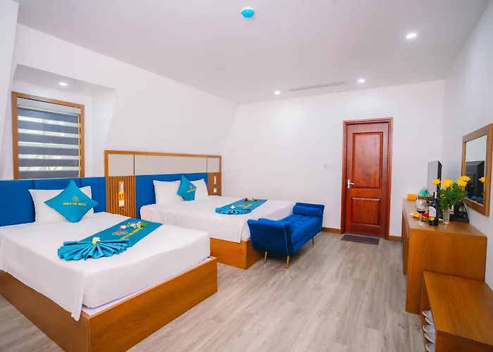 Crystal Holiday Hotel Ha Long - 3 Loc Vung Street