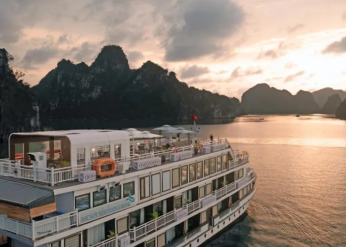 Star Boutique Cruise