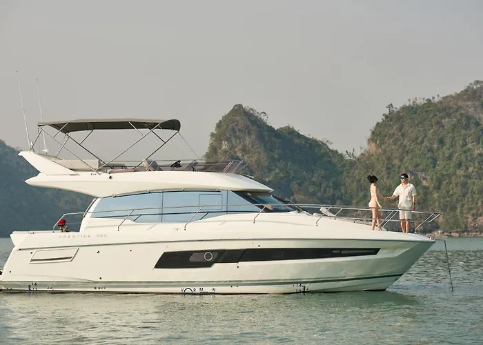 Luxury Yacht Ha Long Bay - Managed By Vietyacht Club