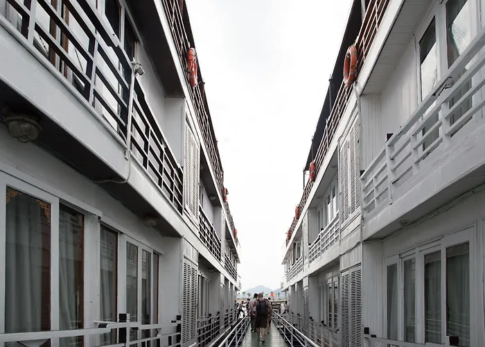 Halong Glory Cruise