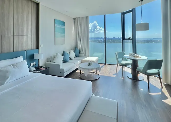 A La Carte Ha Long Studio Apartment- Sea View Room