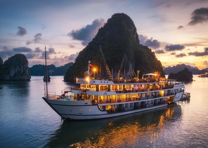 Alisa Cruise Halong