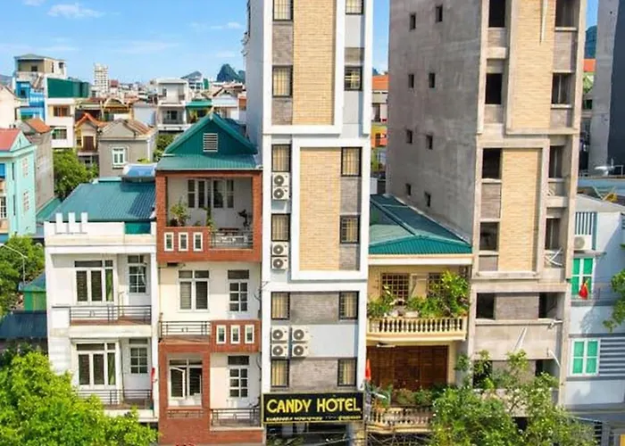 Candy Hotel Ha Long