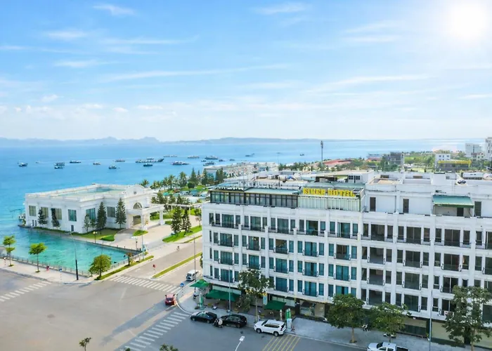 River Hotel Ha Long