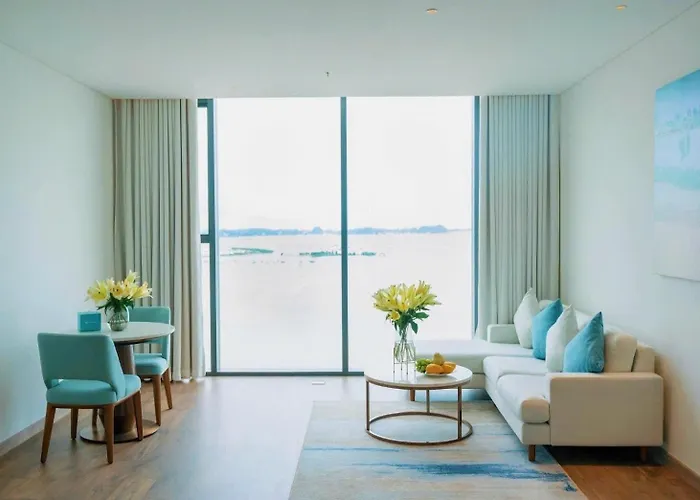 A La Carte Hotel Ha Long By Lim