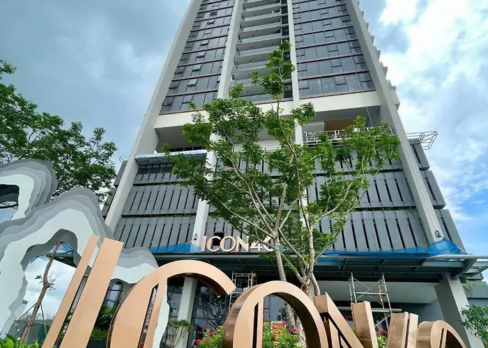 Asahi Luxstay - Icon40 Ha Long 2Br Luxury Apartment
