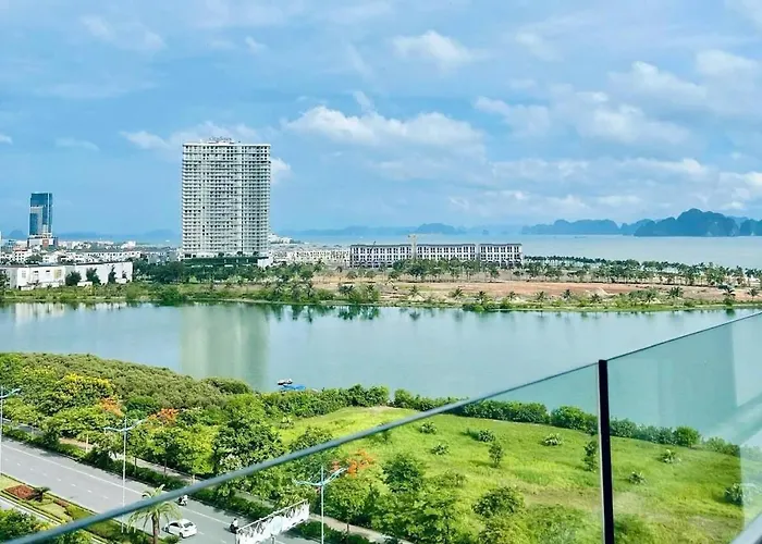 Nhi Homestay Halong Bay