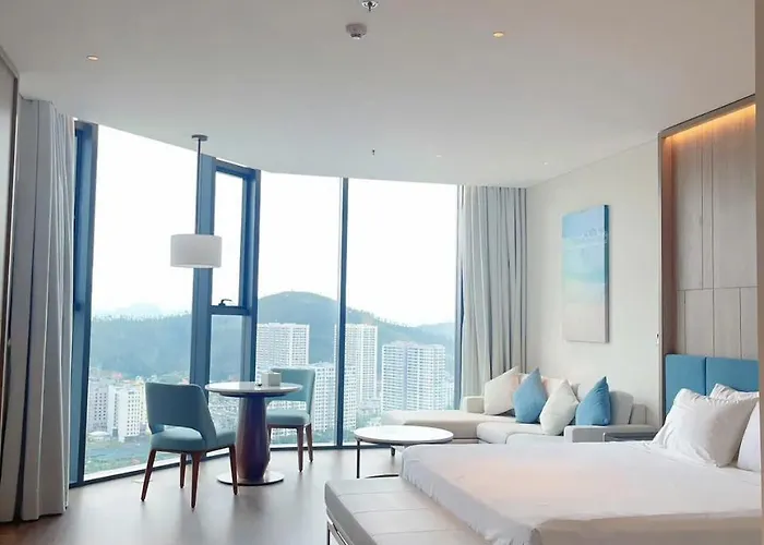 Can Ho Sang Trong Tai Alarcate, Ha Long