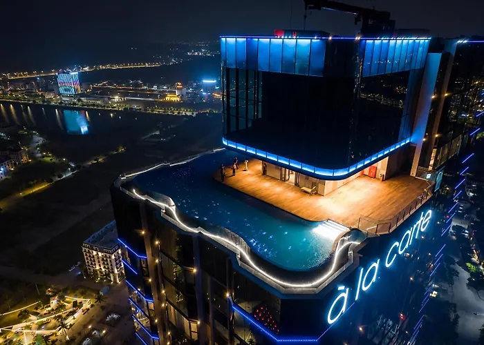 Lotus Alacarte Ha Long Hotel
