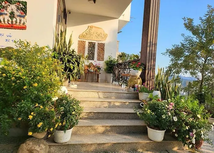 Villa Doi Monaco Bai Chay