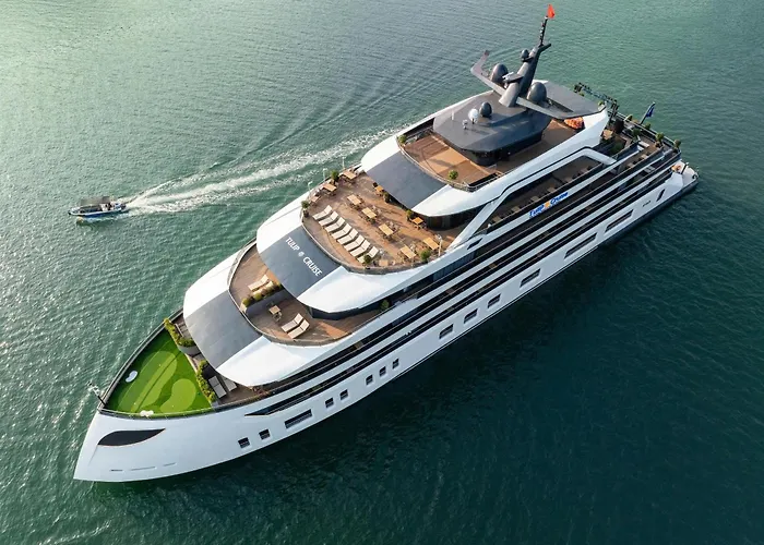 M'Gloria Cruise By Hag