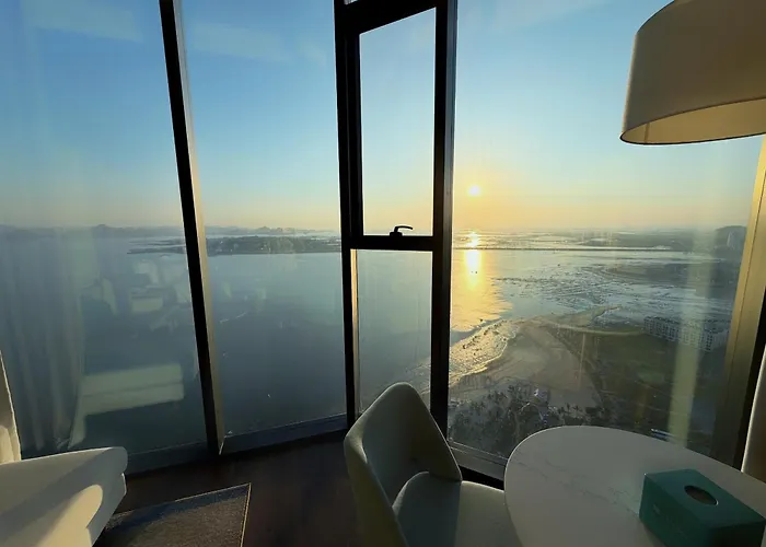 Alacarte And New Life Tower Homestays Ha Long Great Prices
