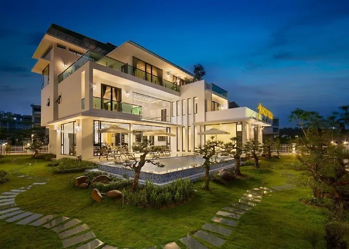 Tuan Chau Kingly Villa
