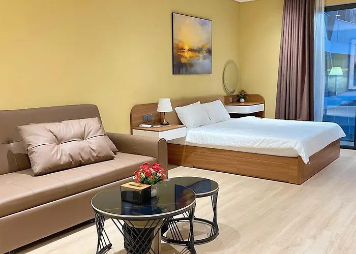 Pearl Studio By The Holiday