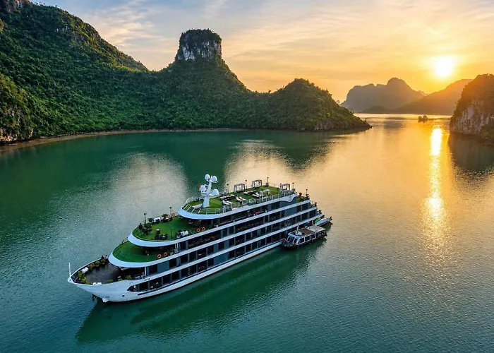 Venus Cruises Halong Bay By Venus Group