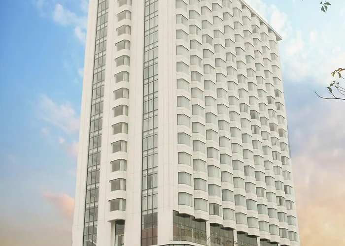 Central Luxury Hạ Long Hotel