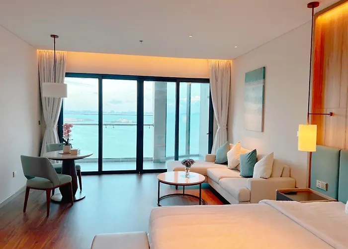 A La Carte Hạ Long Sea View Apartment - Comfortable Stay