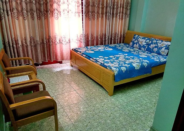 Son Ha Hotel