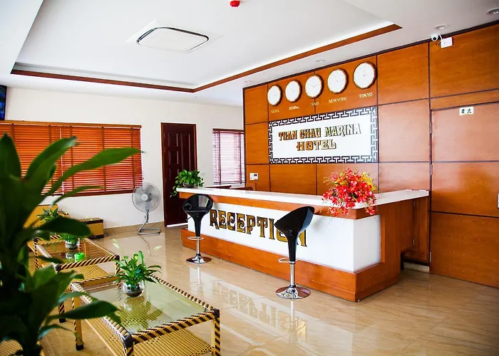 Tuan Chau Marina Hotel