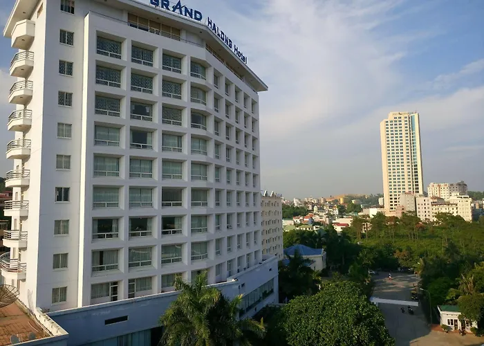 Grand Ha Long Hotel