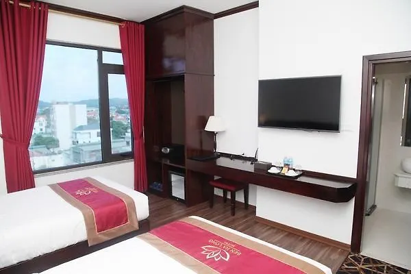 Sen Ha Long Hotel