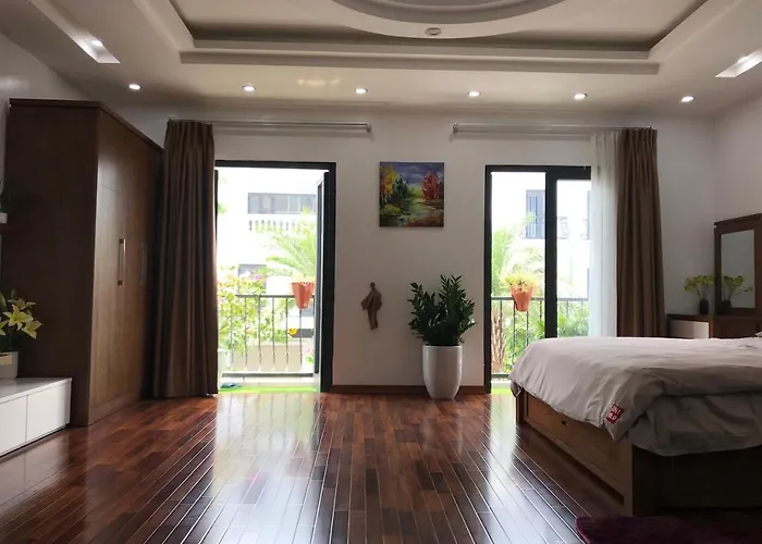 Lea House Ha Long