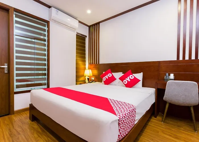 Oyo 759 Phuong Huy Ha Long Hotel